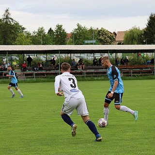 Muži - 869 
