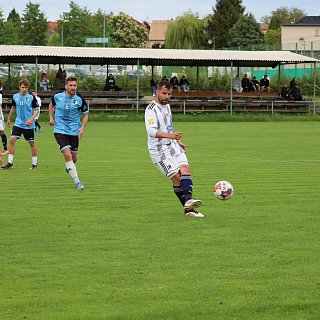 Muži - 875 